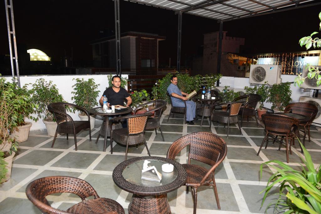 Hotel Cabana @ Pahar Ganj Nova Deli Exterior foto