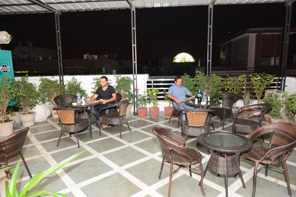 Hotel Cabana @ Pahar Ganj Nova Deli Exterior foto